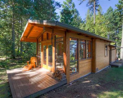 17 Lovely Small Mountain Cabin Designs Ideas