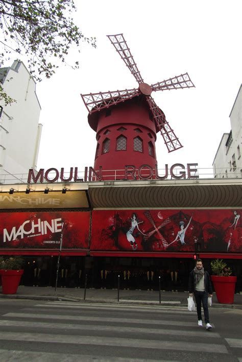 Paris 3 The Moulin Rouge And The Sex Shop District Erasmus Blog
