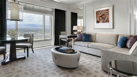 The Palazzo Tower Luxury Hotel And Resort In Las Vegas