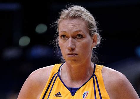 Margo Dydek Life And Death Of The Tallest Wnba Player