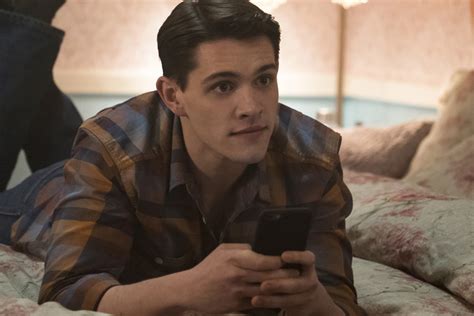 Video Riverdale S Casey Cott On Playing The Archie Universe S First Openly Gay Character Tv Guide