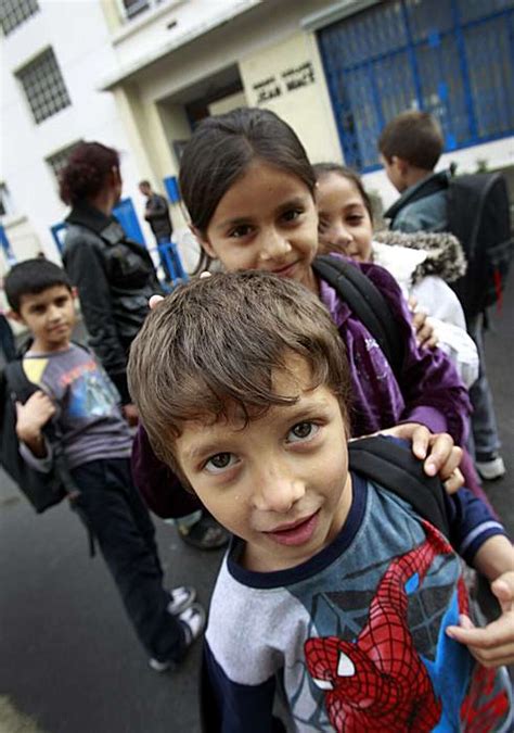Gypsy children face 'undeclared apartheid'
