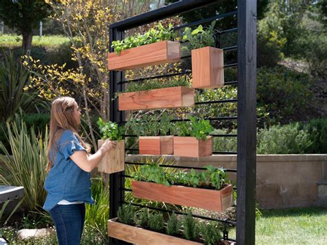 How To Make A Vertical Herb Garden From A Fence Diy Within