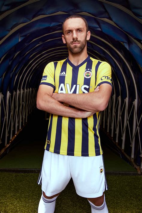 Göndermiş olduğunuz her türlü özel bilginiz tamamen saklı tutulmakta, kesinlikle üçüncü kişilere verilmemekte ya da satılmamaktadır. Fenerbahçe 2020-21 Adidas Home Kit | 20/21 Kits | Football ...