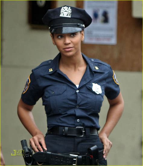 Beyonce Role Plays Police Officer Photo 1426071 Beyonce Knowles