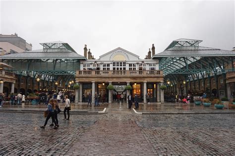 From shopping, to restaurants, theatres and hotels. Comparing Covent Garden's £1 Loos To Its 50p Ones | Londonist