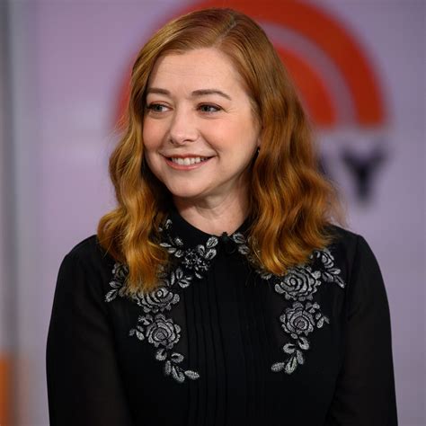 Alyson Hannigan Bio And Wiki Net Worth Age Height And Weight