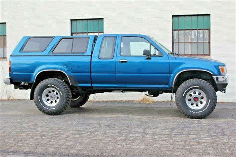 1994 Toyota Pickup Truck 4x4 30l V6 Extended Cab Lifted