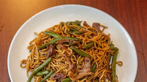 Chinese recipes aim for a balance of flavours at mealtime. Beijing Noodle restaurant opens with traditional Chinese ...