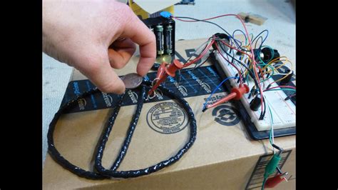 Felezjoo pi 19 cm coil test. Homemade DIY Metal Detector Using Dual 555 Timer Chip ...
