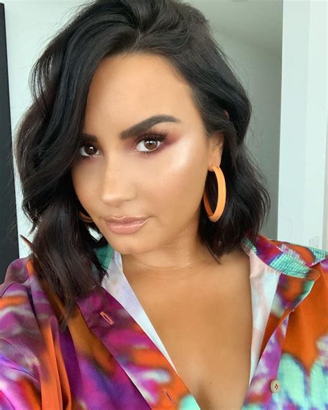 Demi Lovato Skin Care Routine