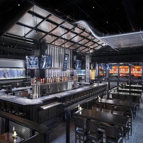 Yard House Indianapolis Indianapolis Restaurant Info Reviews