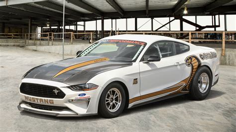 The first full year of mustang production was drastically ramped up to meet a soaring demand. Forget About The Shelby GT500, Ford Just Unveiled The ...