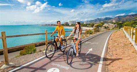 Recorre la Vía Verde del Mar entre Benicàssim y Oropesa