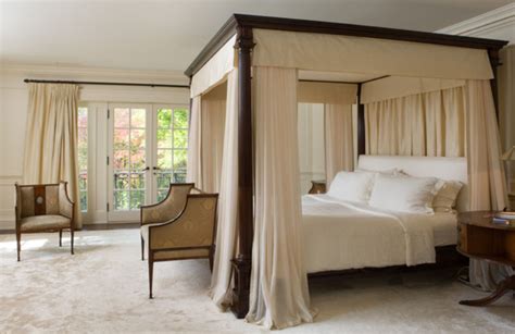 Check out our canopy bed drapes selection for the very best in unique or custom, handmade pieces from our curtains & window treatments shops. 15 Exquisite Canopy Beds for Newlywed - HomesFeed