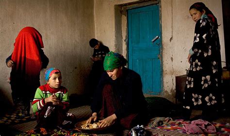 Cash Flow From Tajik Migrants Stalls The New York Times