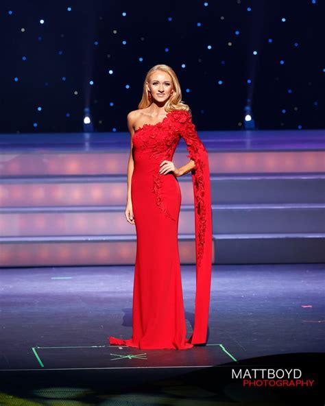 Best Evening Gowns In Pageantry 2020 Edition Pageant Planet Pageant Evening Gowns Pageant
