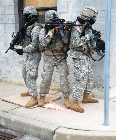 New York National Guard Soldiers Develop Urban Combat Skills At Police