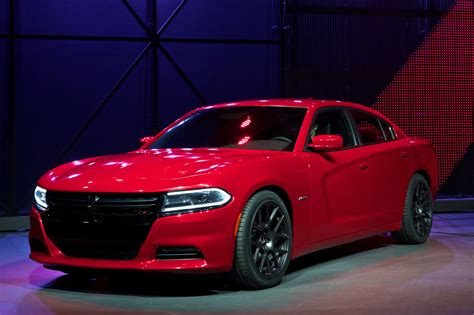 2015 Dodge Challenger and Charger: Retro Retooled - The New York Times