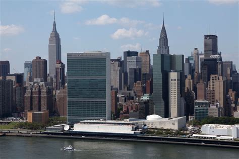 A View Of Midtown Manhattan And The Empire State Building From Long