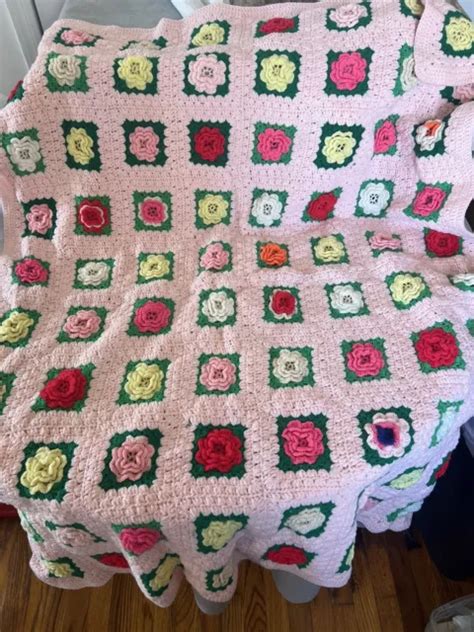 Handmade Vintage Cottagecore 3d Flower Rose Granny Square Crochet