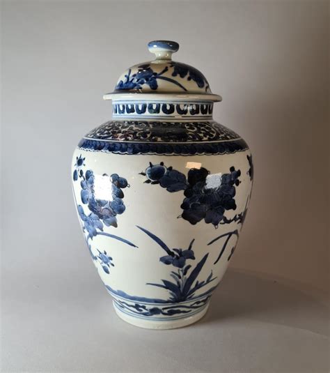 Japanese Blue And White Arita Vase Circa 1680 Bada