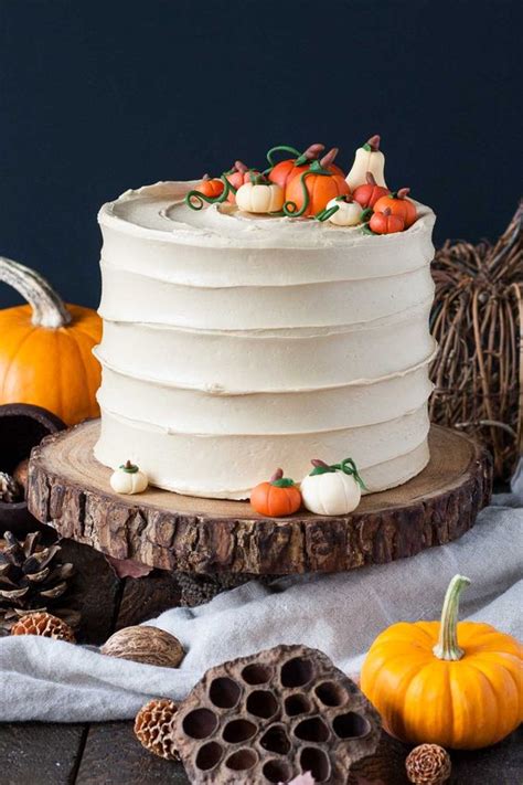 41 Fun Pumpkin Wedding Cake Ideas For Fall Weddingomania
