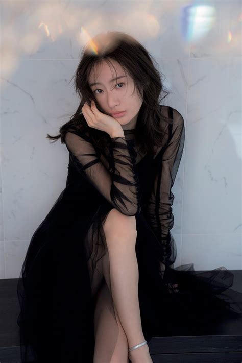 いらっしゃる おいでになる 見える お見えになる お越しになる 来られる. 松本まりか、スラリ美脚＆素肌で魅了 - モデルプレス