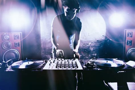 How To Livestream Your Dj Sets Everything You Need To