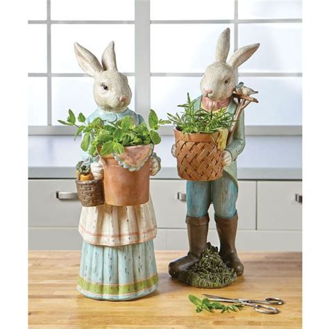 Mr. Rabbit Garden Sculpture | 1 Review | 5 Stars | Acorn | XB8246