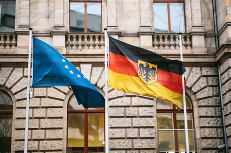 Abn amro anglo irish bank bankhaus lampe bankhaus reuschel & co. Germany's largest companies