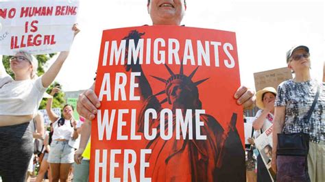 Immigration Groups Slam Us Decision To Suspend Immigration Visas