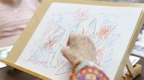 Four Reasons Why Art Therapy Is Effective With Older Americans