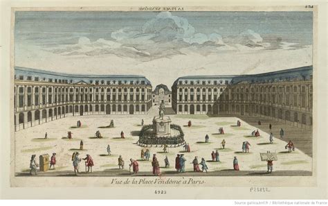La Place Vendôme Retrouve Progressivement Son Aspect Originel