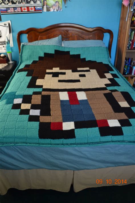 Doctor Who 10th Doctor 8 Bit Entrelac Crochet Blanket