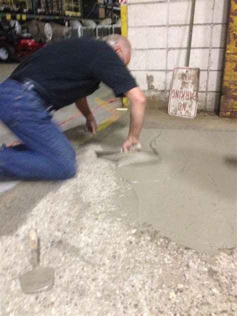 CTS Rapid Set® Demo – CR Concrete Resurfacer & Skim Coat | Runyon