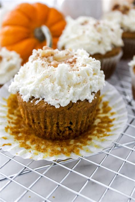 Easy And Delicious Pumpkin Spice Muffins Moist The Seasoned Skillet