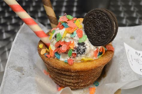 Forget The Waffle Bowl Now You Can Get Your Ice Cream In A Churro Bowl