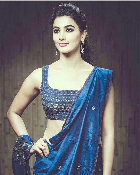 Bollywood Actress hot photos in saree hd wallpapers