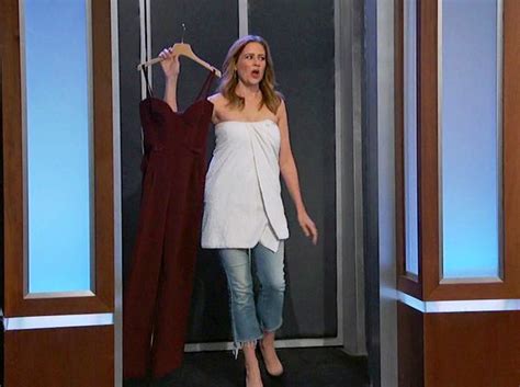 Jenna Fischer Wears A Bath Towel On Jimmy Kimmel Live After Wardrobe Malfunction