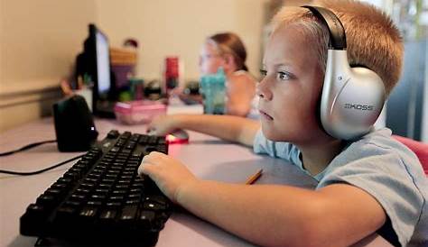 How Online Schooling Compares with Public and Private Schooling - Blog