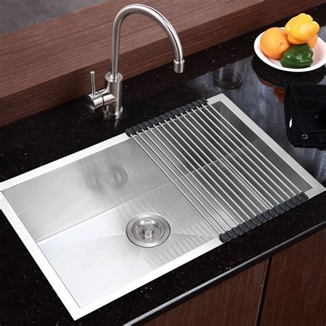 Stainless steel undermount sink is the best material for kitchen sinks due to reliability, durability, design, and rustproof construction. Fregadero De Cocina En Acero Inoxidable Para Montaje ...