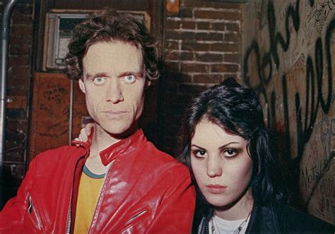 Joan Jett And Kim Fowley Backstage At The Whisky Photographed By Jenny Lens 1977 Joan Jett Pop