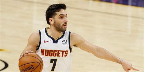 El sueño de jugar en la nba era lo que facundo campazzo perseguía después haber dominado europa con el conocido el sueldo que cobrará en denver nuggets, franquicia en la que firmará, el gesto del base cordobés es. NBA | VIDEO Facundo Campazzo y una nueva asistencia mágica ...