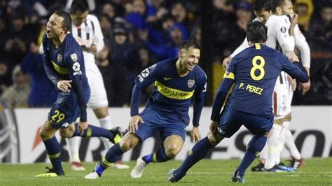 Se denomina juego a todas las actividades que se realizan con fines recreativos o de diversión, que suponen el goce o el disfrute de quienes lo practican. Libertadores: Boca le ganó a Libertad el partido de ida ...