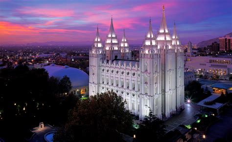Mormon Temple In Salt Lake City At Temple Square Visit Utah