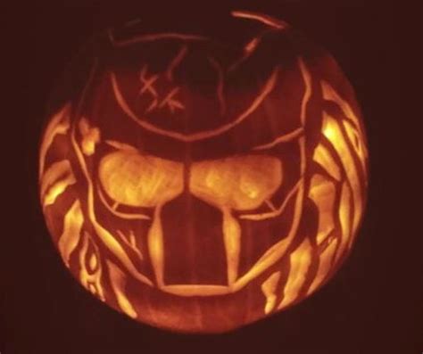 Predator 2 Pumpkin Carving Predator 2 Carving