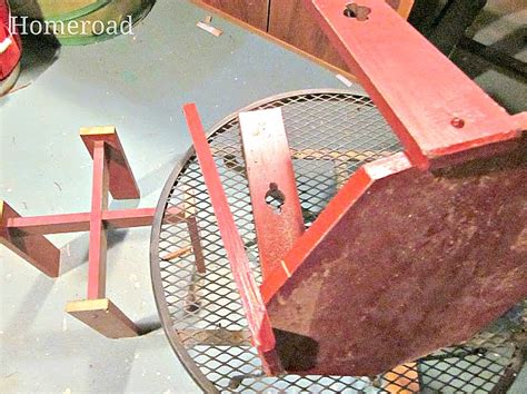 This practical birdhouse side table was made for book lovers. How to Make a DIY Rustic Birdhouse