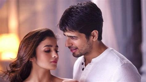 Sidharth Malhotra Confirms Break Up With Alia Bhatt Actor Says He Is