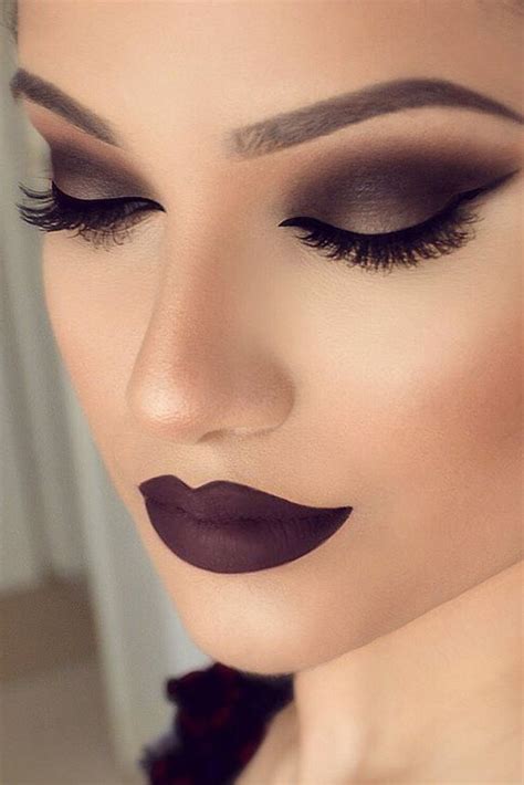 7 Absolutely Essential Tips On How To Wear Dark Lipstick For Beginners